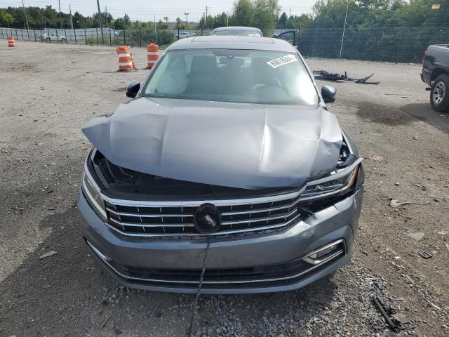 Photo 4 VIN: 1VWGT7A38HC069047 - VOLKSWAGEN PASSAT 