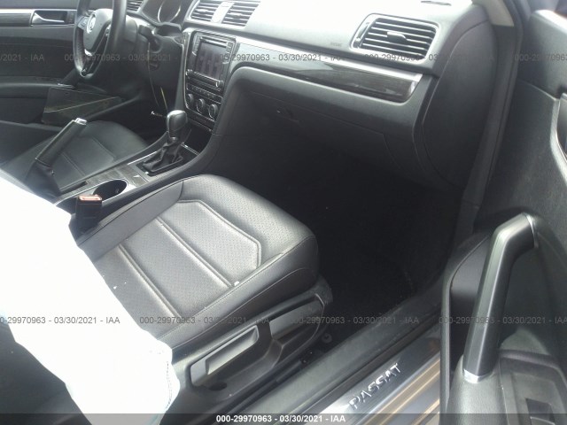 Photo 4 VIN: 1VWGT7A39HC022027 - VOLKSWAGEN PASSAT 