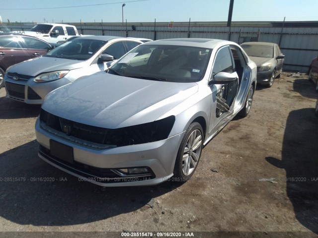 Photo 1 VIN: 1VWGT7A39HC061104 - VOLKSWAGEN PASSAT 