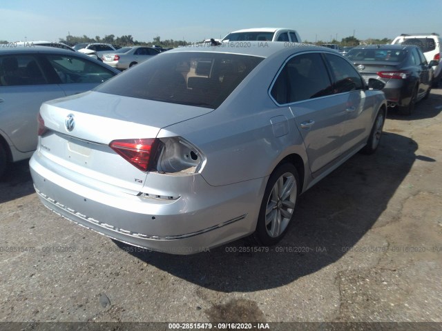 Photo 3 VIN: 1VWGT7A39HC061104 - VOLKSWAGEN PASSAT 