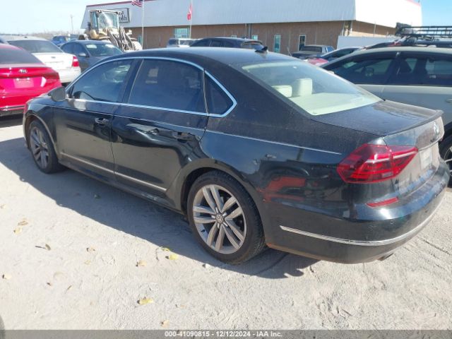 Photo 2 VIN: 1VWGT7A39HC078100 - VOLKSWAGEN PASSAT 