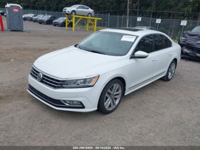 Photo 1 VIN: 1VWGT7A3XHC039709 - VOLKSWAGEN PASSAT 