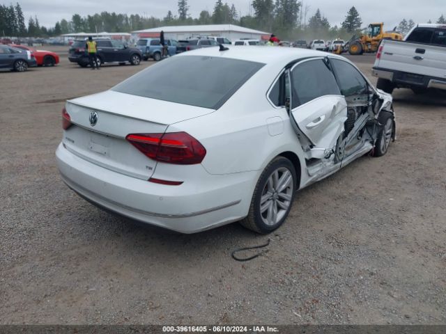 Photo 3 VIN: 1VWGT7A3XHC039709 - VOLKSWAGEN PASSAT 