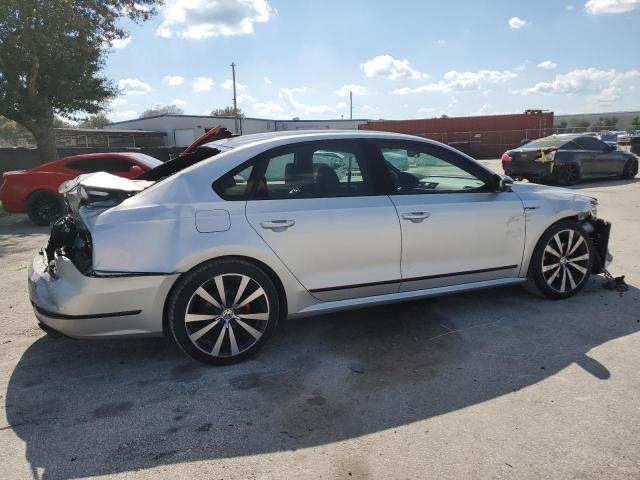 Photo 2 VIN: 1VWJM7A32JC049577 - VOLKSWAGEN PASSAT 