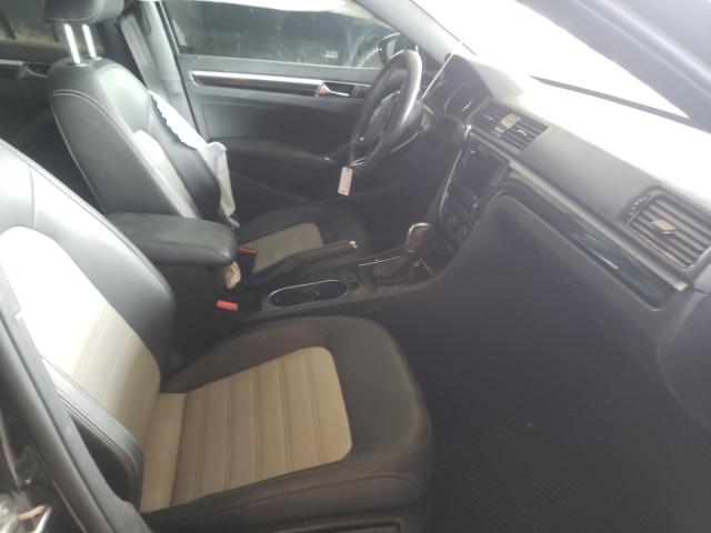 Photo 4 VIN: 1VWJM7A33JC050561 - VOLKSWAGEN PASSAT 