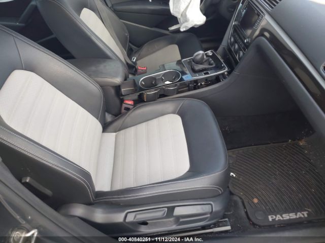 Photo 4 VIN: 1VWJM7A38JC035019 - VOLKSWAGEN PASSAT 