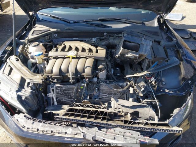 Photo 9 VIN: 1VWJM7A39JC035806 - VOLKSWAGEN PASSAT 