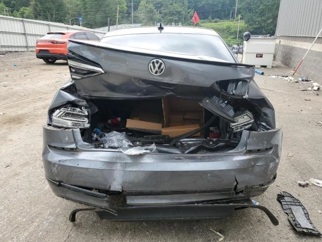 Photo 5 VIN: 1VWJM7A3XJC033093 - VOLKSWAGEN PASSAT 