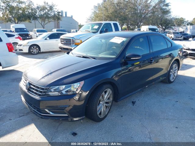 Photo 1 VIN: 1VWLA7A30KC008982 - VOLKSWAGEN PASSAT 