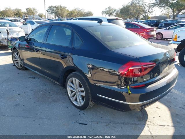 Photo 2 VIN: 1VWLA7A30KC008982 - VOLKSWAGEN PASSAT 