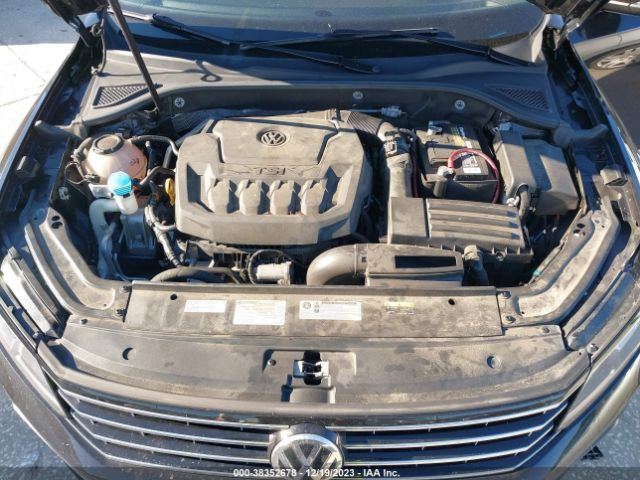 Photo 9 VIN: 1VWLA7A30KC008982 - VOLKSWAGEN PASSAT 