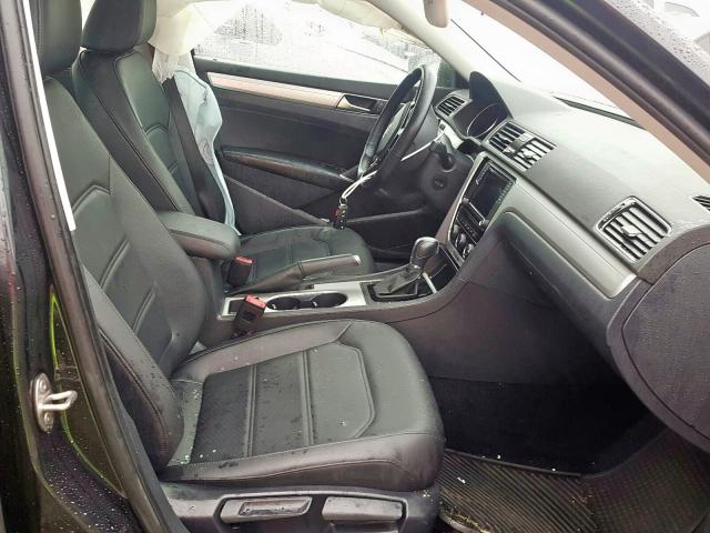 Photo 4 VIN: 1VWLA7A30KC012255 - VOLKSWAGEN PASSAT 