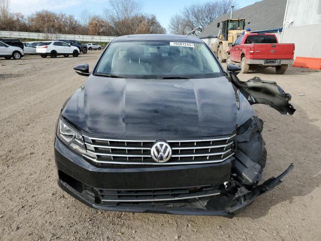 Photo 4 VIN: 1VWLA7A31KC004391 - VOLKSWAGEN PASSAT 