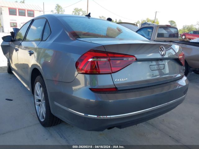 Photo 2 VIN: 1VWLA7A32KC000866 - VOLKSWAGEN PASSAT 