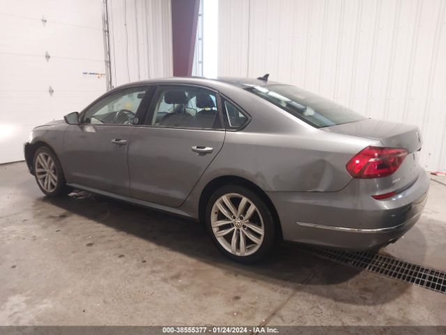 Photo 2 VIN: 1VWLA7A32KC012371 - VOLKSWAGEN PASSAT 