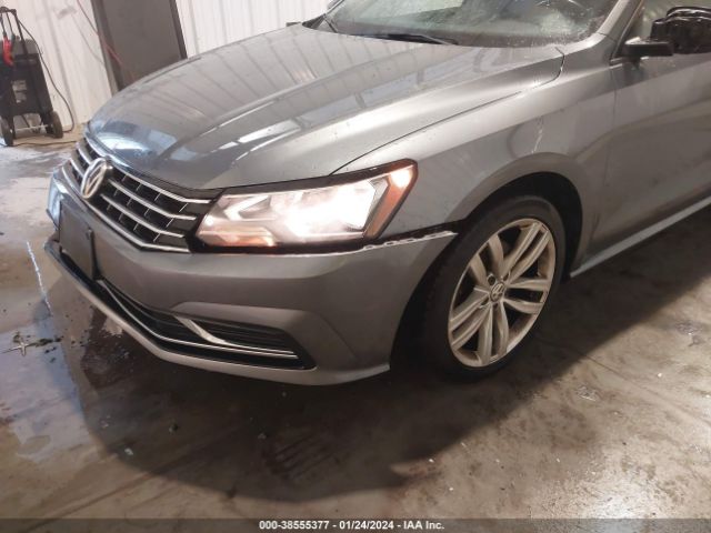 Photo 5 VIN: 1VWLA7A32KC012371 - VOLKSWAGEN PASSAT 