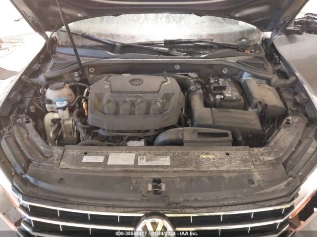 Photo 9 VIN: 1VWLA7A32KC012371 - VOLKSWAGEN PASSAT 