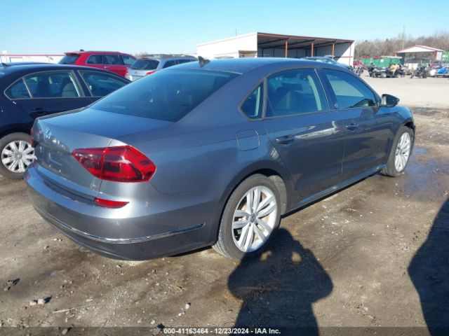 Photo 3 VIN: 1VWLA7A33KC007941 - VOLKSWAGEN PASSAT 