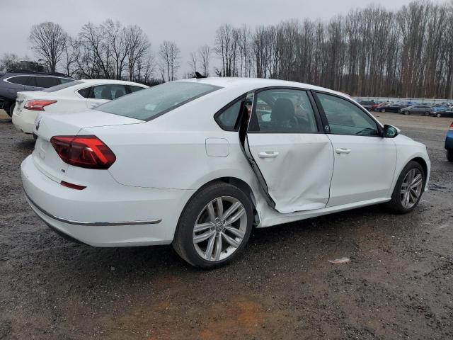 Photo 2 VIN: 1VWLA7A34KC008855 - VOLKSWAGEN PASSAT 