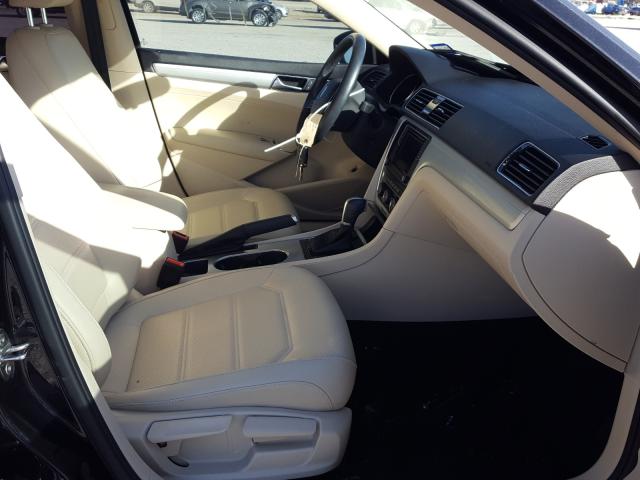 Photo 4 VIN: 1VWLA7A34KC010041 - VOLKSWAGEN PASSAT 