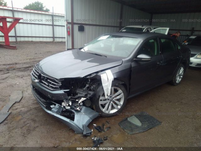 Photo 1 VIN: 1VWLA7A34KC010444 - VOLKSWAGEN PASSAT 