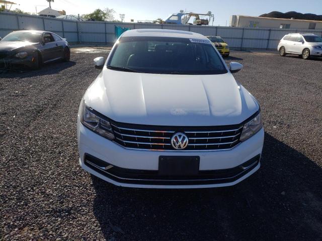 Photo 4 VIN: 1VWLA7A35KC007066 - VOLKSWAGEN PASSAT 