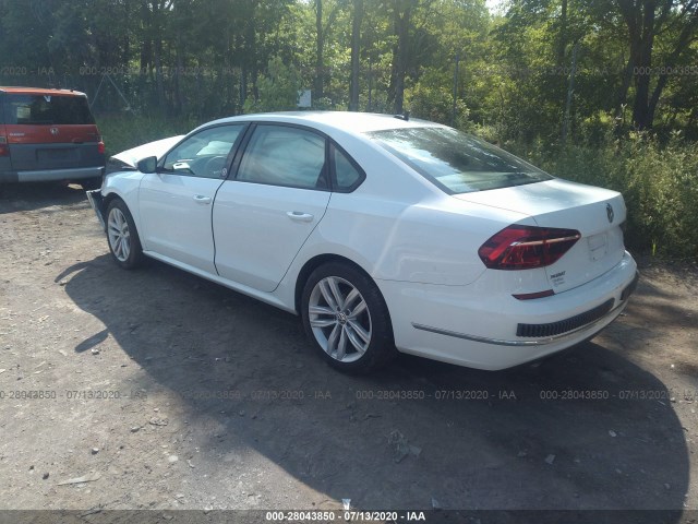 Photo 2 VIN: 1VWLA7A36KC001910 - VOLKSWAGEN PASSAT 