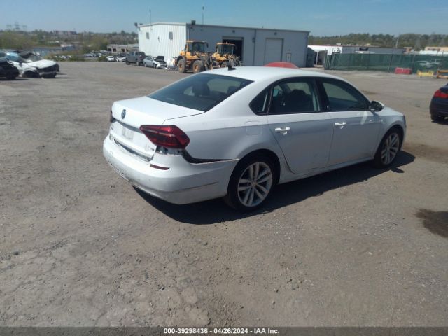 Photo 3 VIN: 1VWLA7A37KC003066 - VOLKSWAGEN PASSAT 