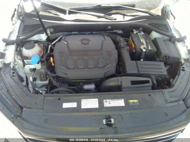 Photo 9 VIN: 1VWLA7A37KC003066 - VOLKSWAGEN PASSAT 