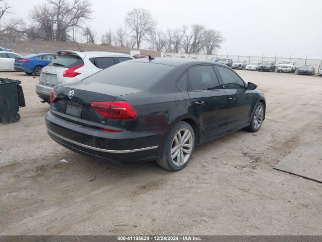 Photo 3 VIN: 1VWLA7A37KC012477 - VOLKSWAGEN PASSAT 