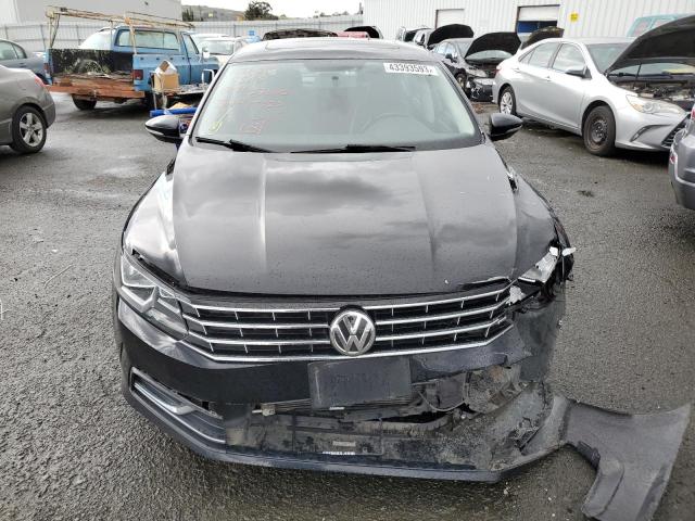 Photo 4 VIN: 1VWLA7A38KC011550 - VOLKSWAGEN PASSAT 