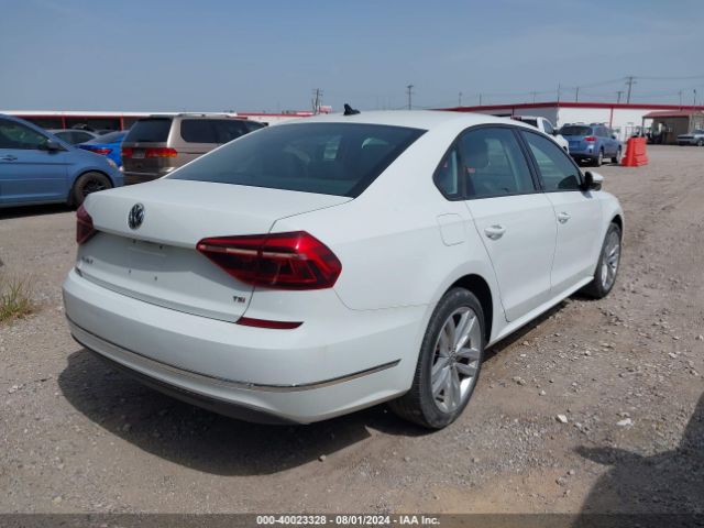 Photo 3 VIN: 1VWLA7A38KC014335 - VOLKSWAGEN PASSAT 