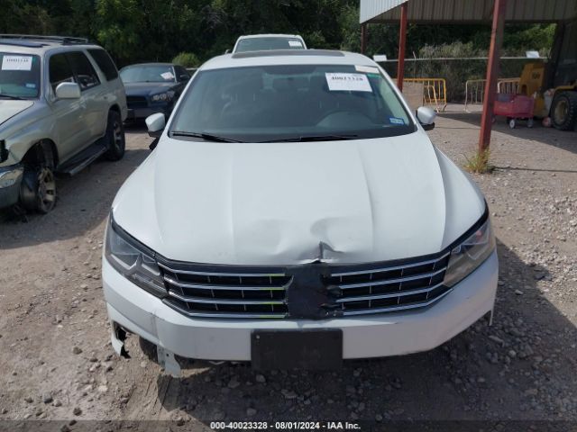 Photo 5 VIN: 1VWLA7A38KC014335 - VOLKSWAGEN PASSAT 