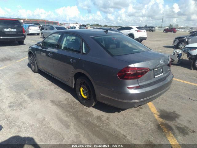 Photo 2 VIN: 1VWLA7A39KC001609 - VOLKSWAGEN PASSAT 