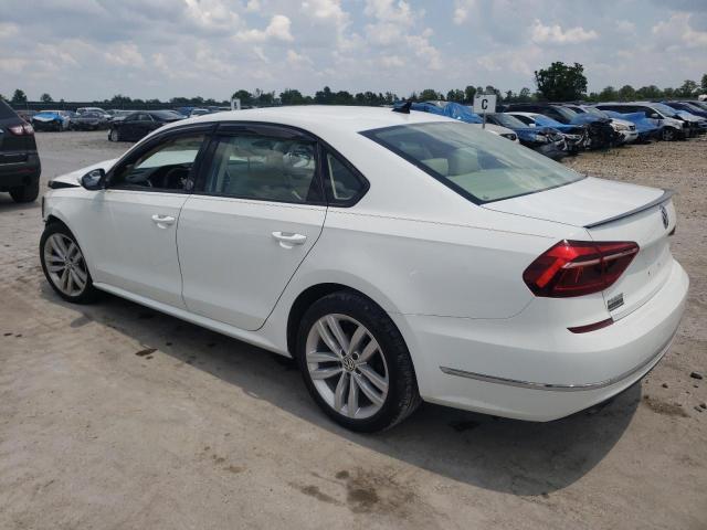 Photo 1 VIN: 1VWLA7A39KC004834 - VOLKSWAGEN PASSAT WOL 