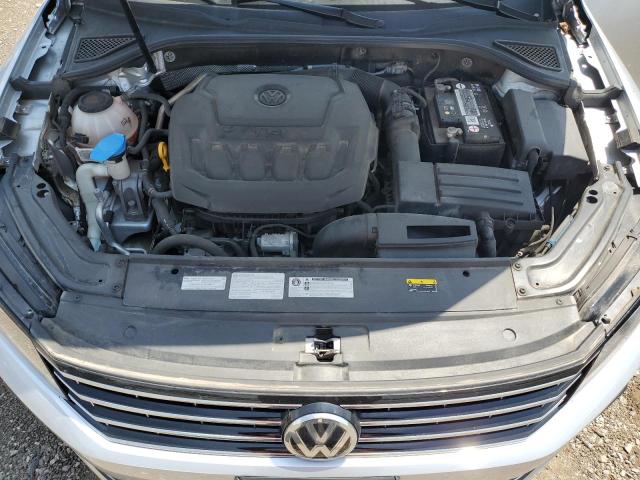 Photo 10 VIN: 1VWLA7A3XKC006205 - VOLKSWAGEN PASSAT 