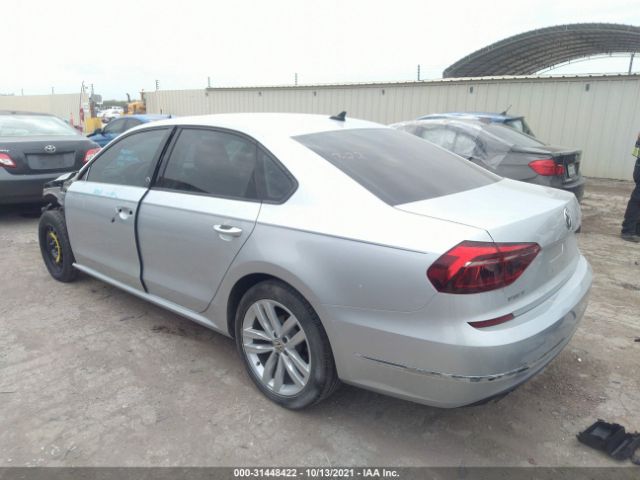 Photo 2 VIN: 1VWLA7A3XKC011274 - VOLKSWAGEN PASSAT 