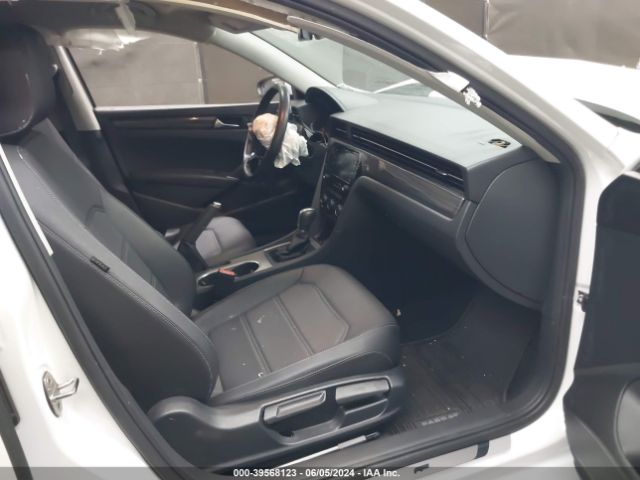 Photo 4 VIN: 1VWMA7A32LC015440 - VOLKSWAGEN PASSAT 