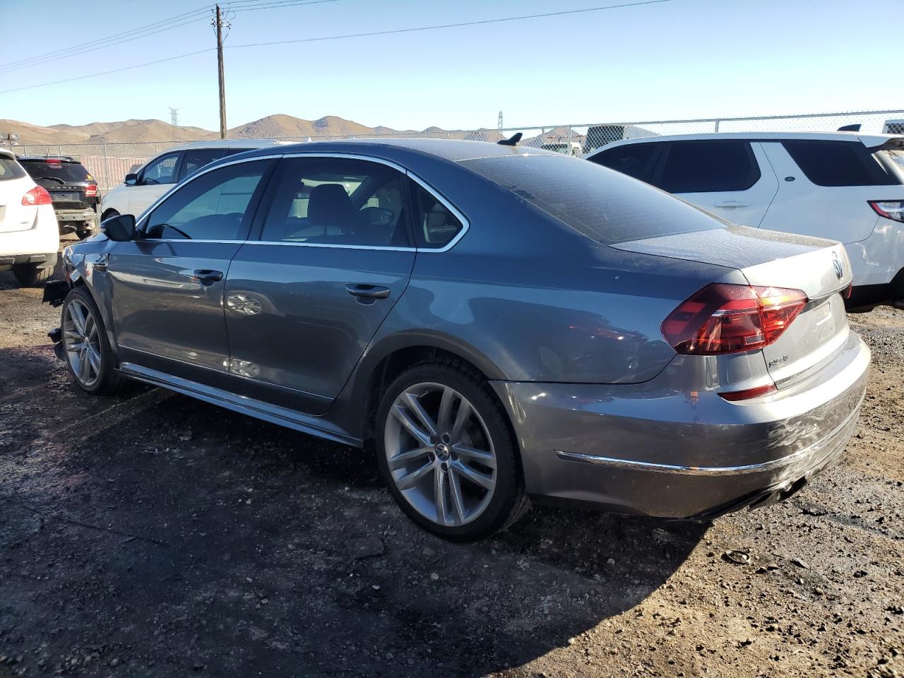 Photo 1 VIN: 1VWMA7A35KC002695 - VOLKSWAGEN PASSAT 