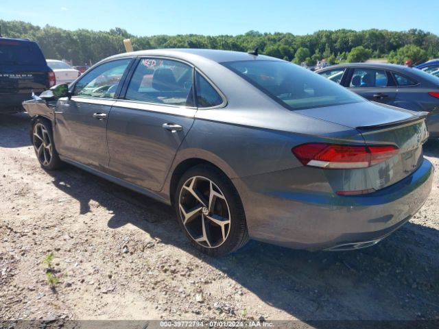 Photo 2 VIN: 1VWMA7A37MC007240 - VOLKSWAGEN PASSAT 