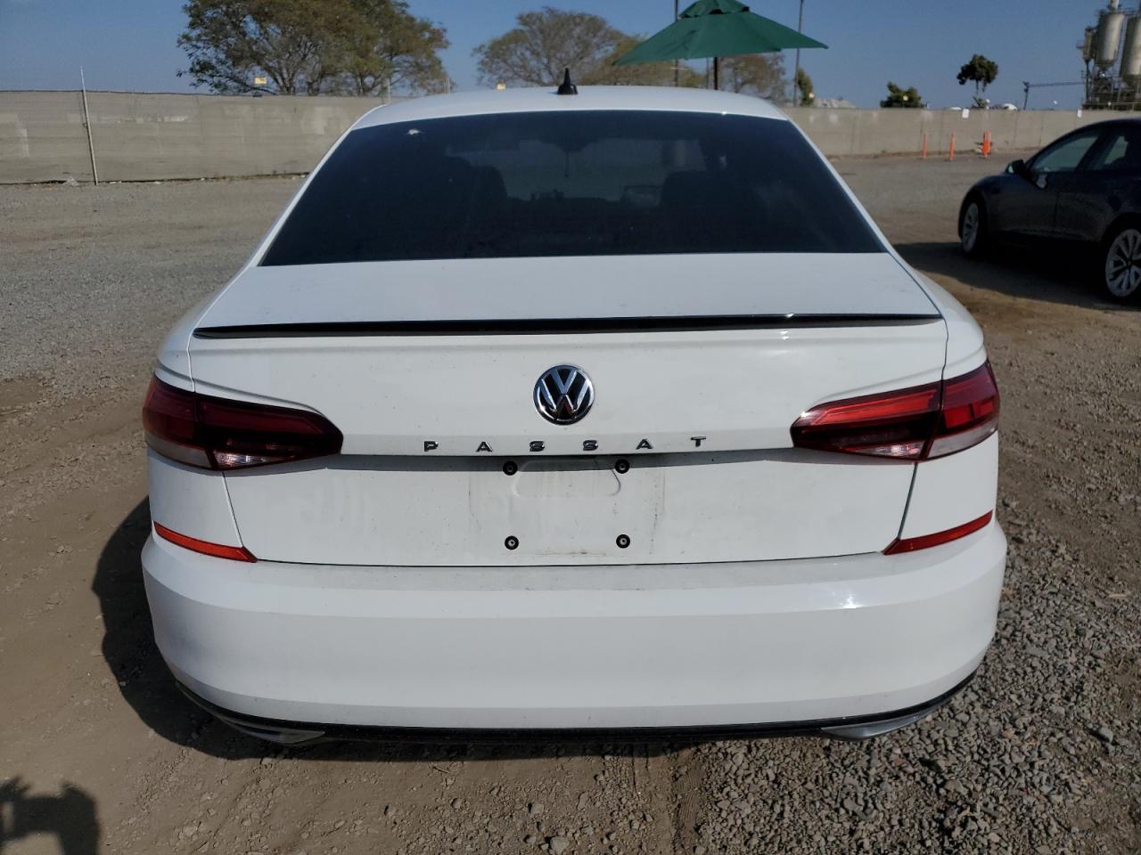 Photo 5 VIN: 1VWMA7A3XMC009693 - VOLKSWAGEN PASSAT 