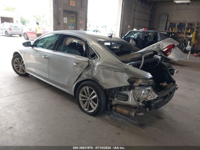 Photo 2 VIN: 1VWSA7A30LC015718 - VOLKSWAGEN PASSAT 