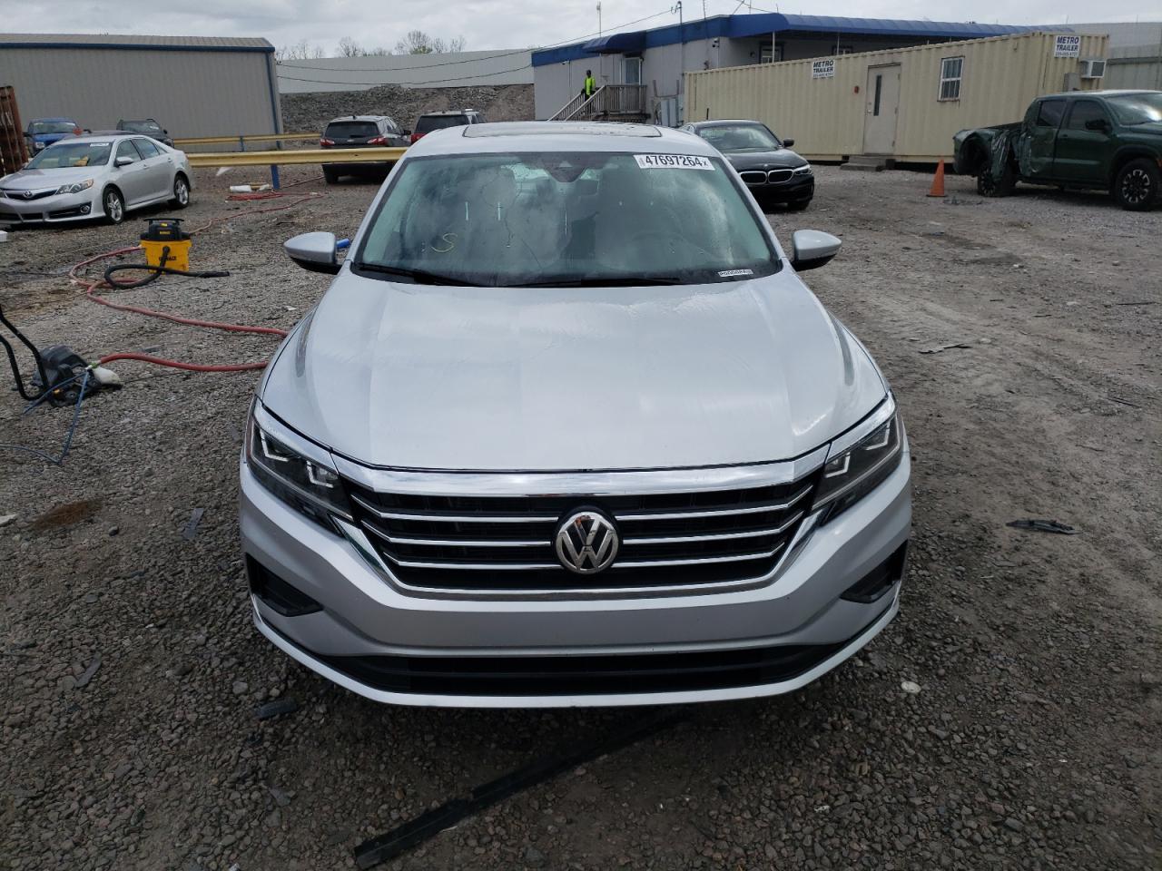 Photo 4 VIN: 1VWSA7A30MC000086 - VOLKSWAGEN PASSAT 