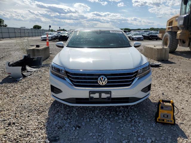 Photo 4 VIN: 1VWSA7A30MC013727 - VOLKSWAGEN PASSAT 