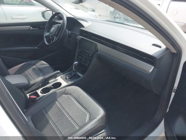 Photo 4 VIN: 1VWSA7A31LC010480 - VOLKSWAGEN PASSAT 