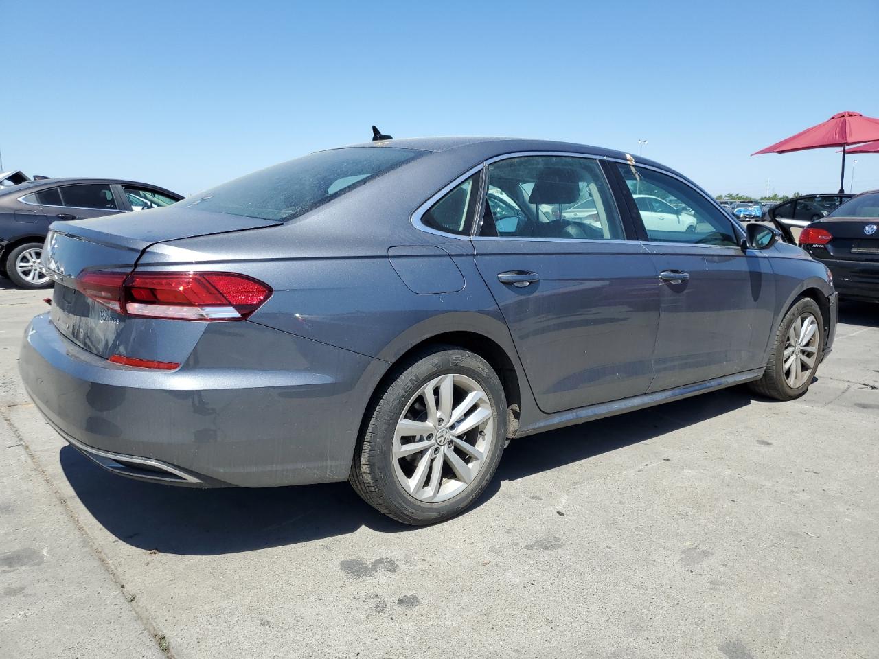 Photo 2 VIN: 1VWSA7A31LC021513 - VOLKSWAGEN PASSAT 