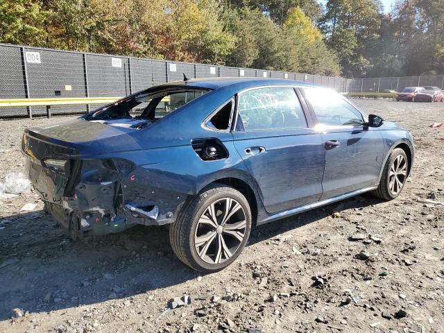 Photo 2 VIN: 1VWSA7A31MC015888 - VOLKSWAGEN PASSAT 