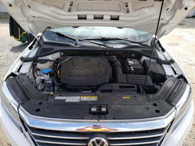 Photo 10 VIN: 1VWSA7A32MC012370 - VOLKSWAGEN PASSAT 