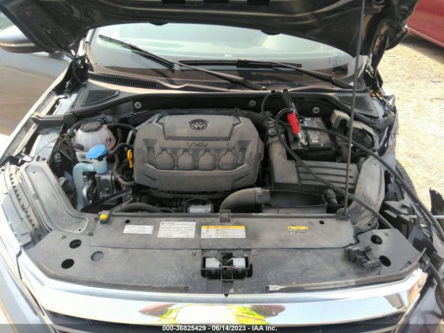 Photo 9 VIN: 1VWSA7A32MC018072 - VOLKSWAGEN PASSAT 