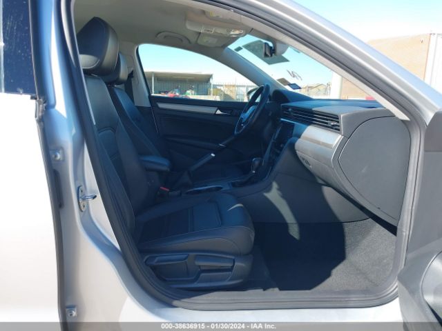 Photo 4 VIN: 1VWSA7A33LC015079 - VOLKSWAGEN PASSAT 